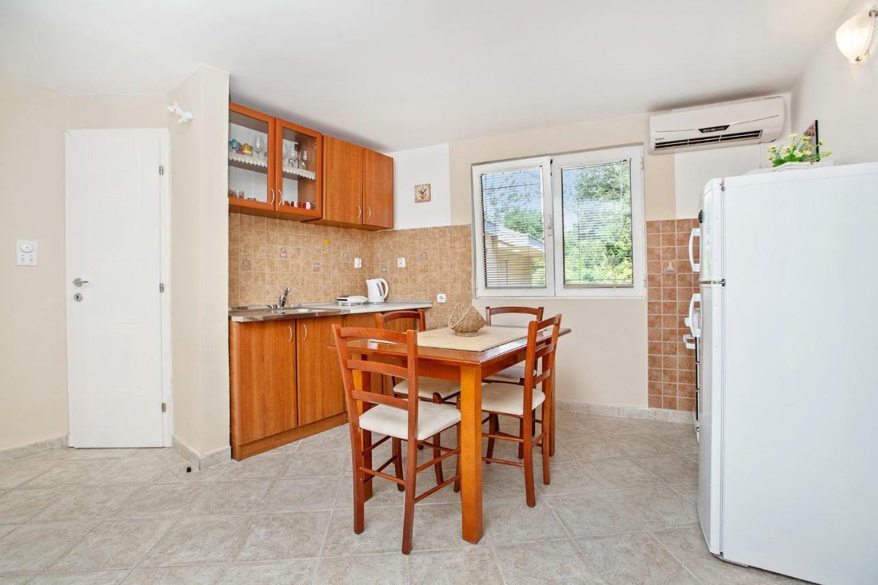 Apartments Villa Popovic Kotor Eksteriør billede
