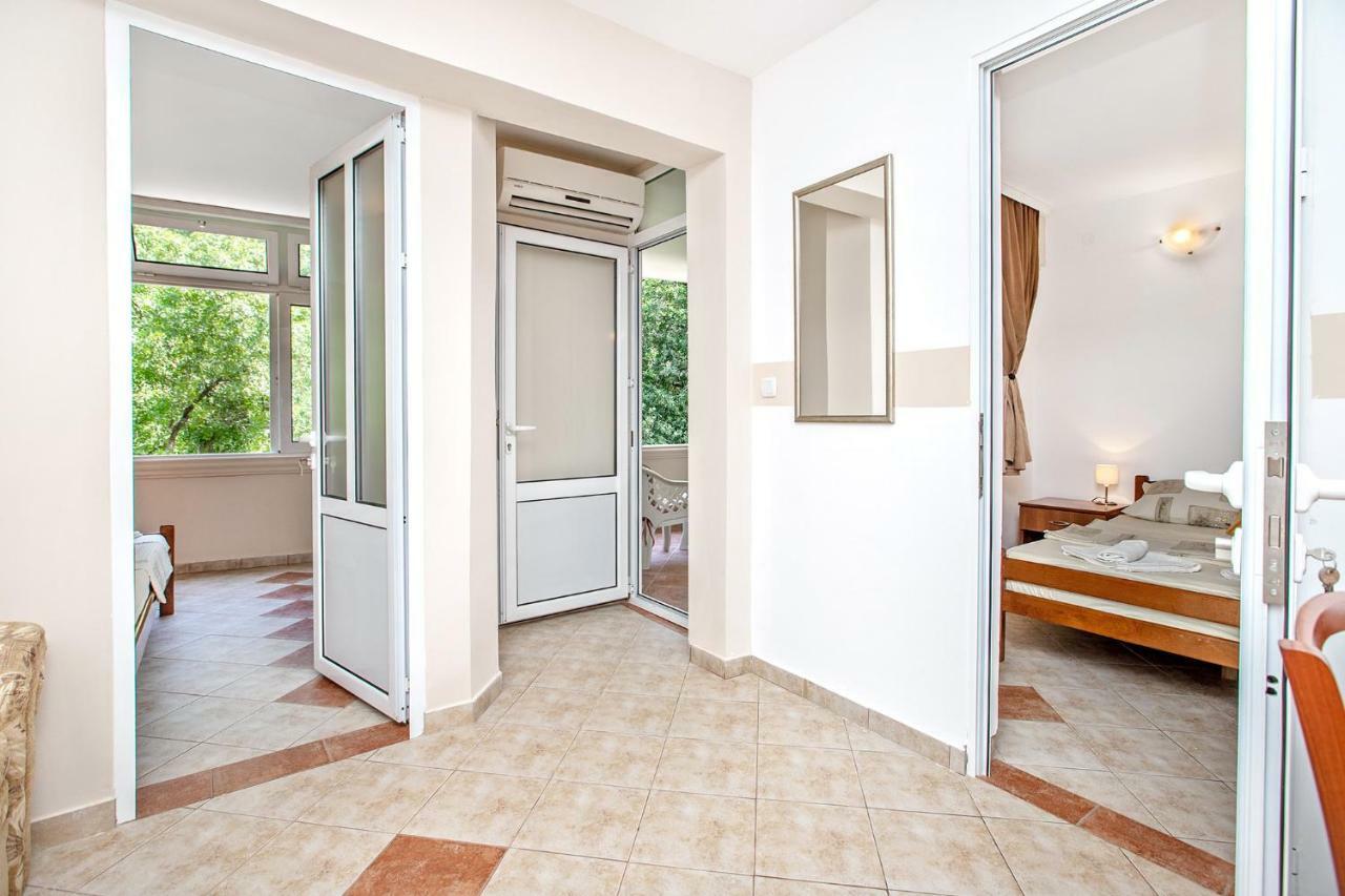 Apartments Villa Popovic Kotor Eksteriør billede