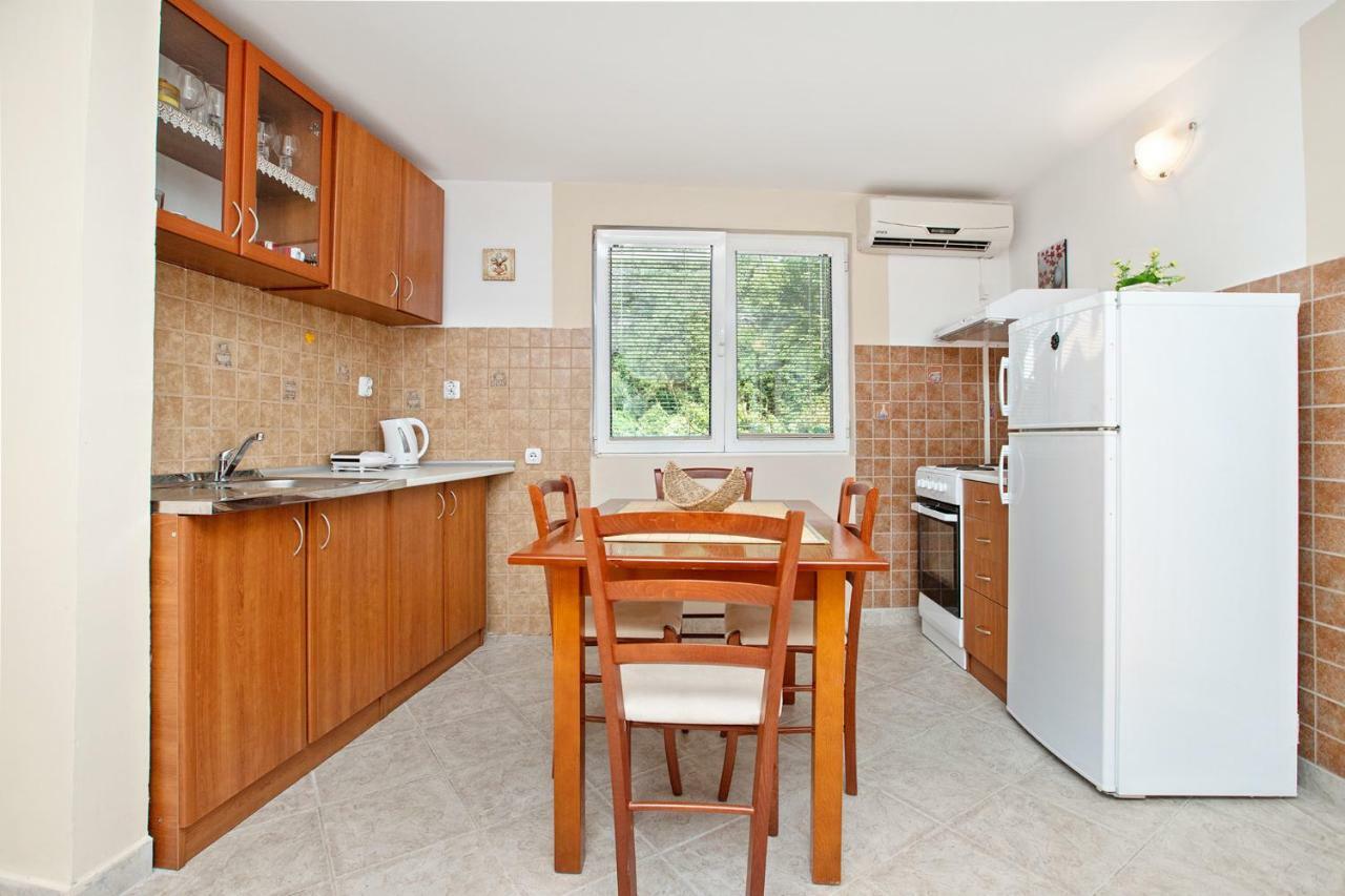 Apartments Villa Popovic Kotor Eksteriør billede