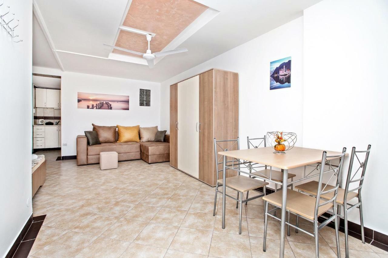 Apartments Villa Popovic Kotor Eksteriør billede